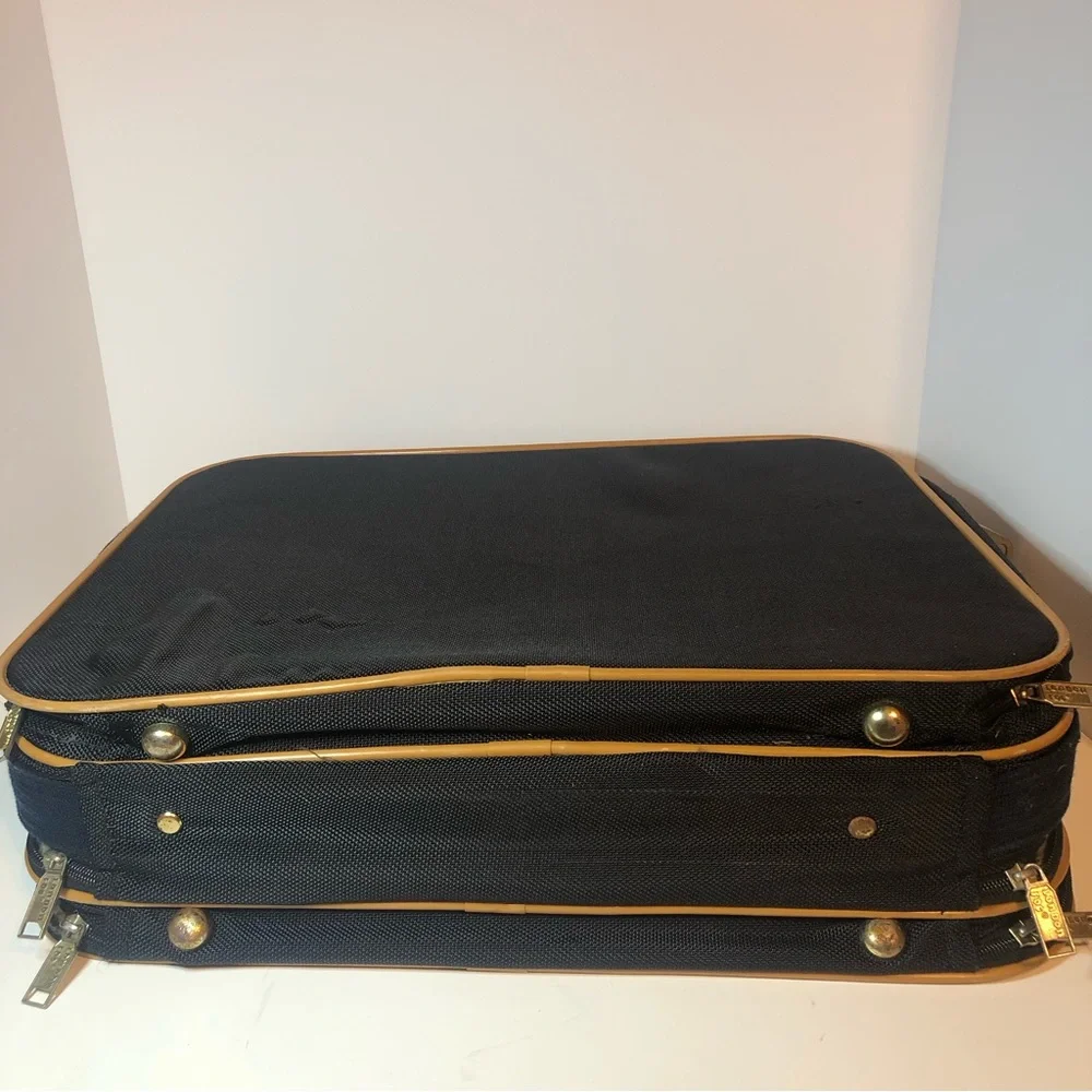 London Fog Vintage Luggage Some Heat Bubbles.